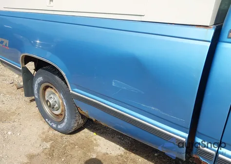 1996 Chevrolet Gmt-400 K1500 z USA, uszkodzony, nr VIN 1GCEK14R5TZ211340